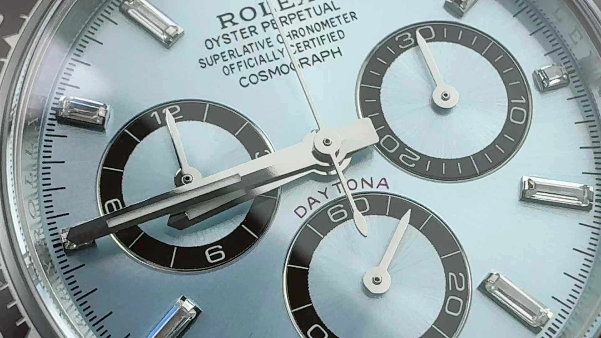 QC case & dial photo 2