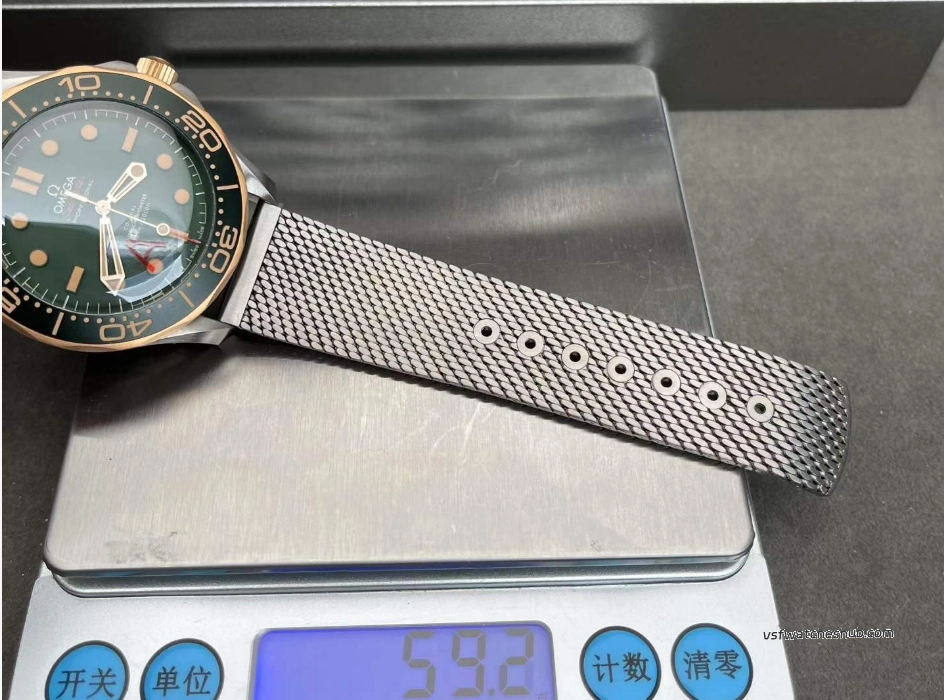 VS Factory Omega Seamaster Diver 300M 210.90.42.20.10.001 clasp high-definition photos