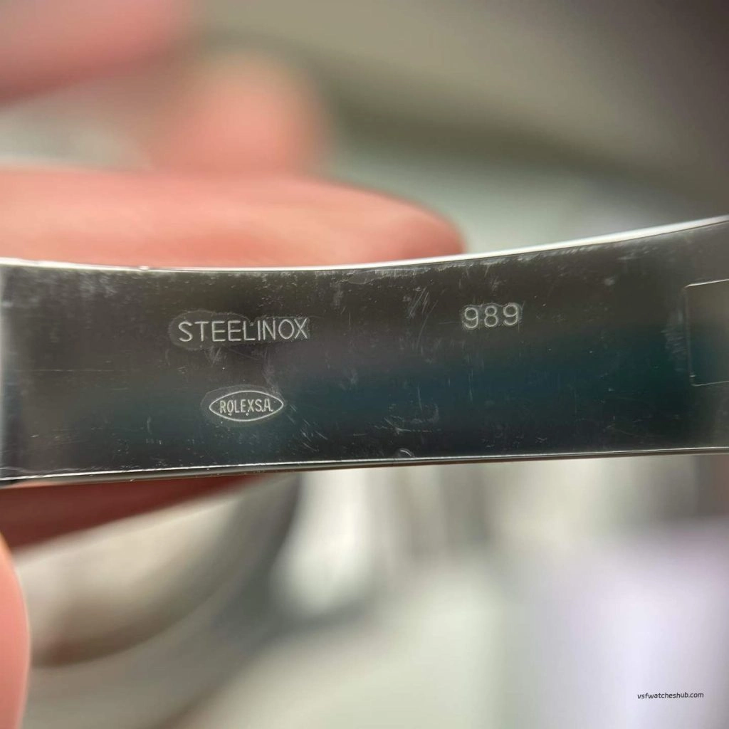 VS Factory Rolex Oyster Perpetual 124300 clasp photos
