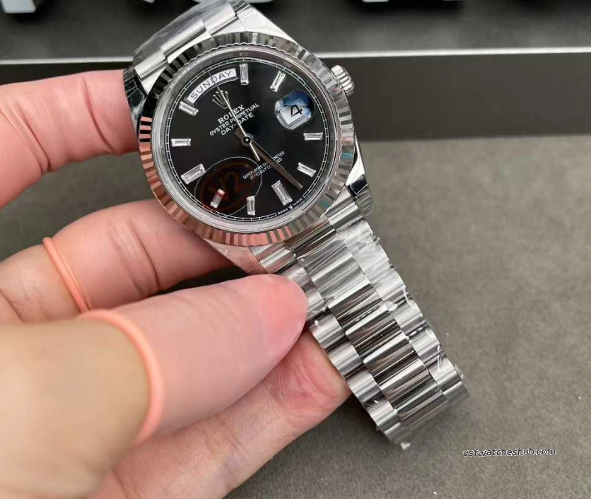 VS Factory Rolex Day-Date 228239-0004 dial high-definition photos