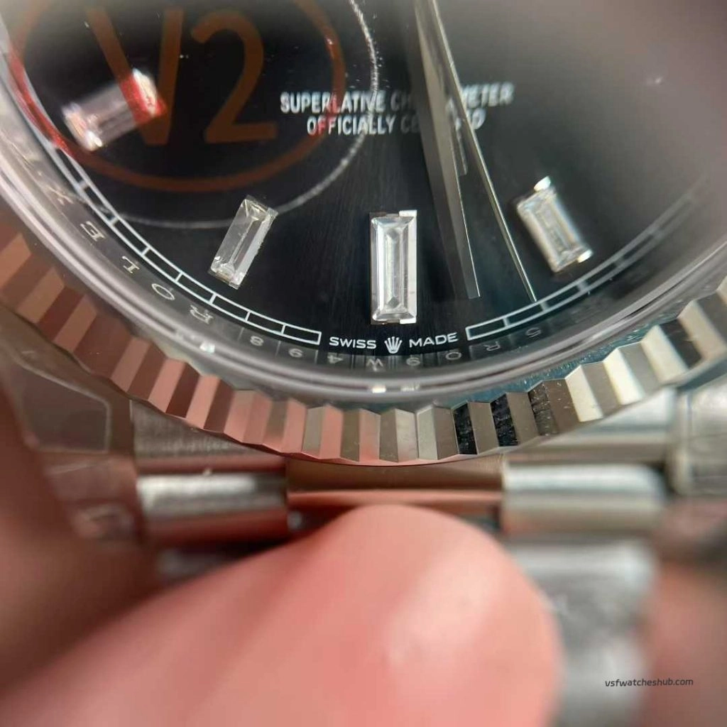 VS Factory Rolex Day-Date 228239-0004 anti-counterfeit crown high-definition photos