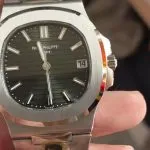 DDF 5711 olive green dial under natural indoor light