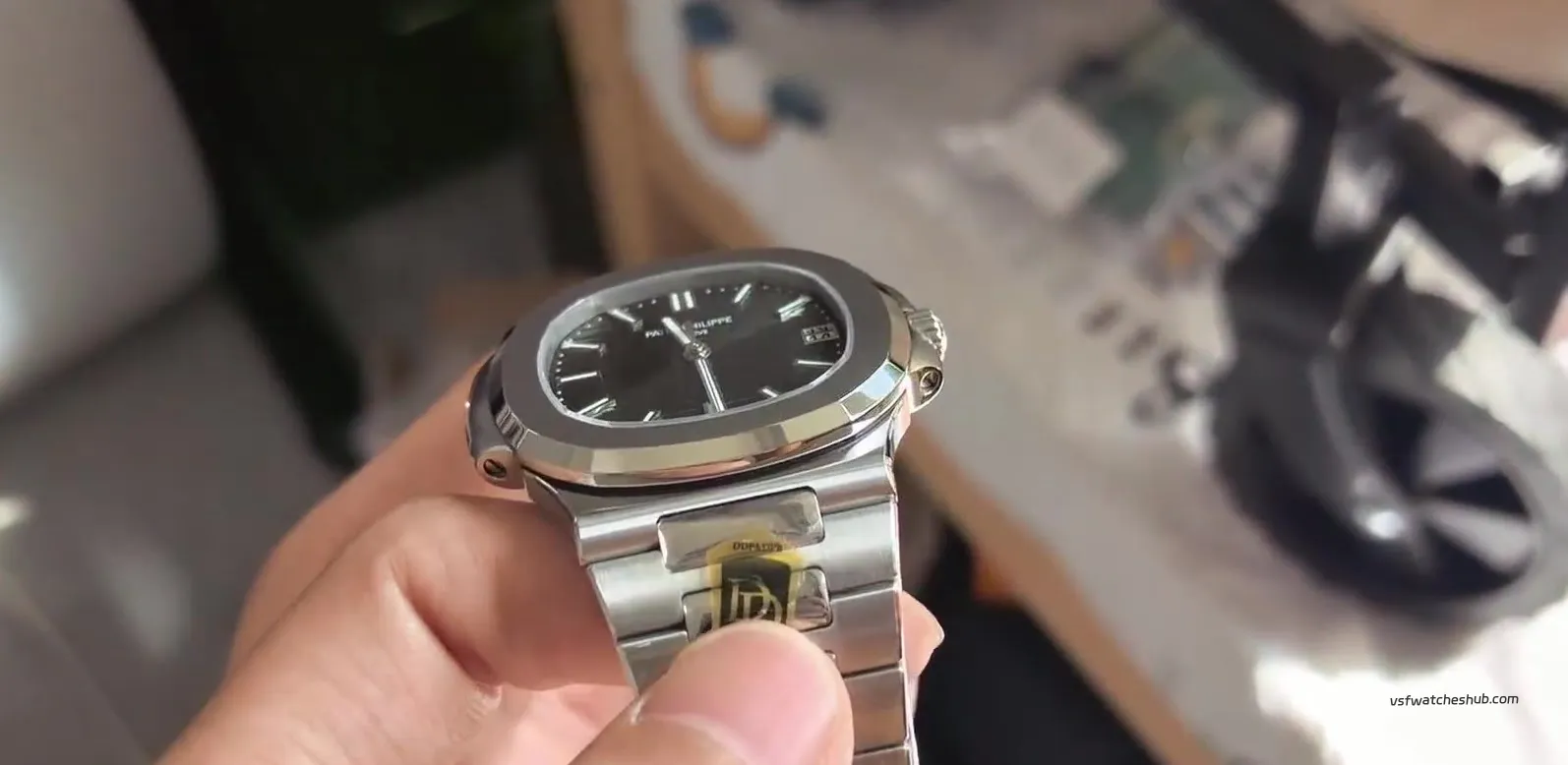 DDF 5711 end link articulation on the bracelet